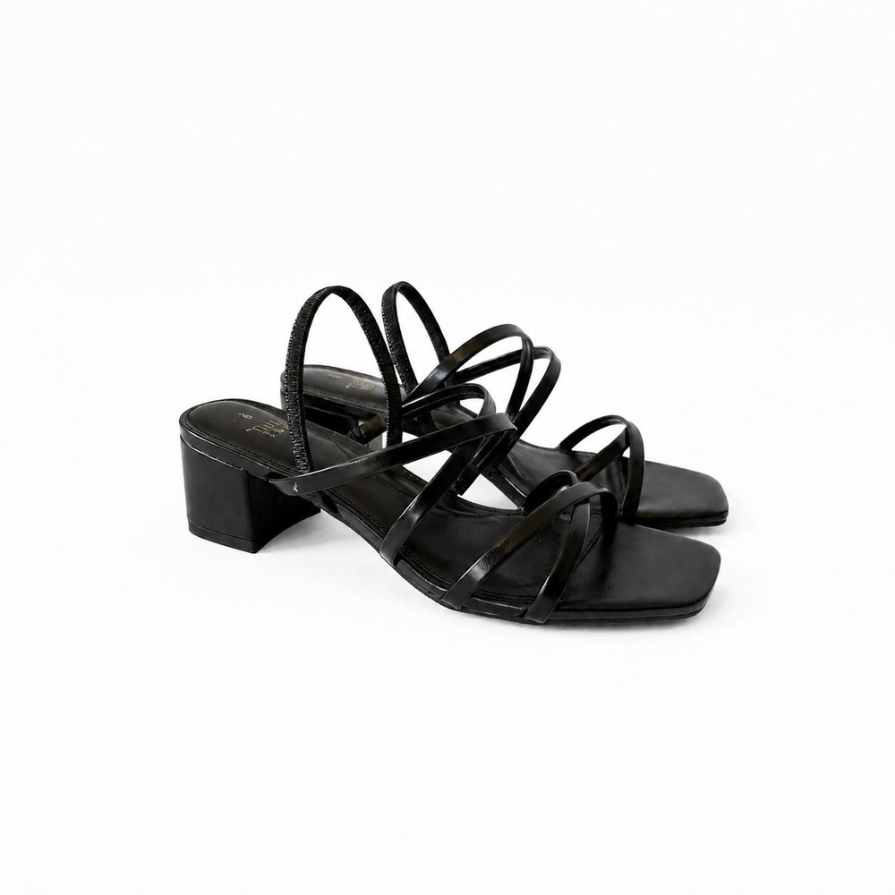 Time and Tru Black Strappy Block Heel Sandals Square Toe Size 9 Wedding Guest